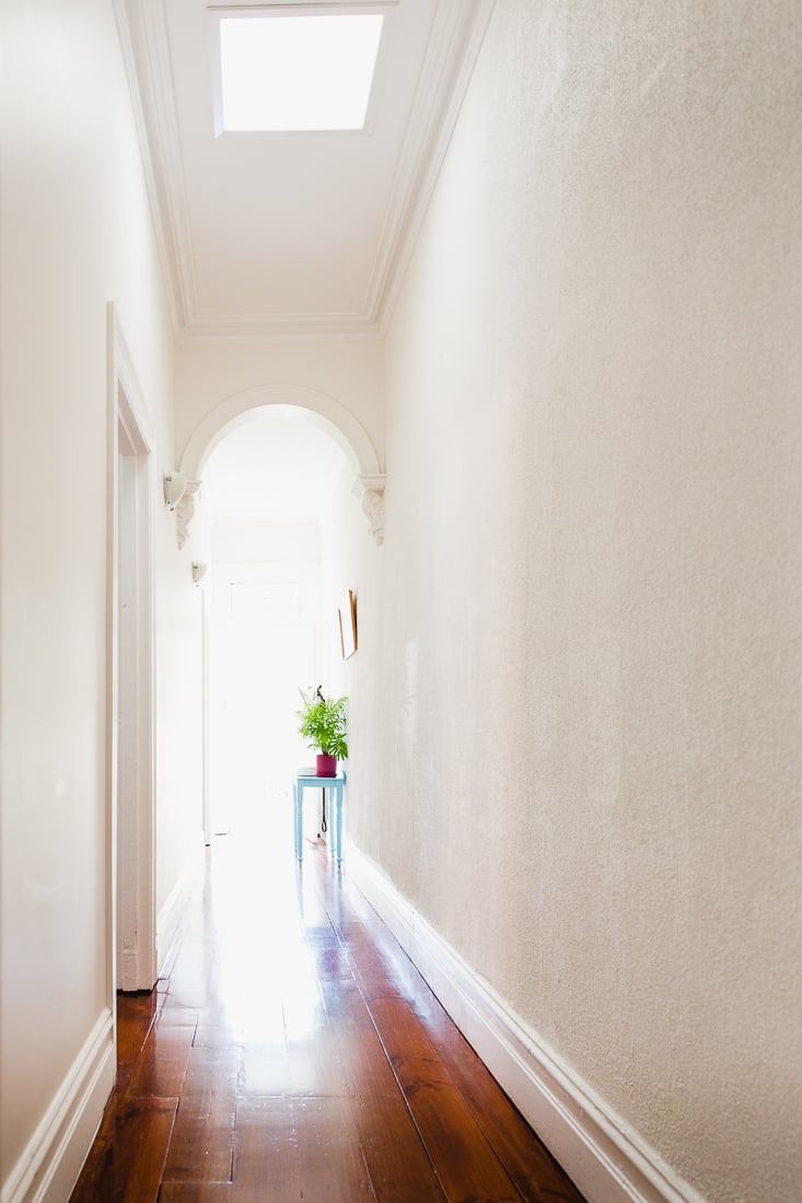 Hallway in George Hartley's home