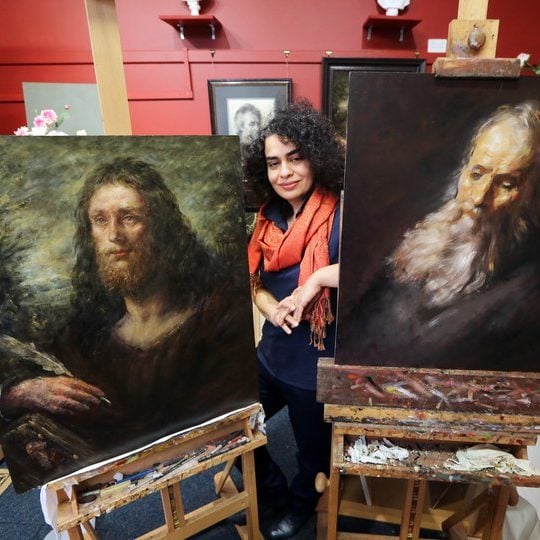 Classical Portrait Artist Marjan Bakhtiarikish