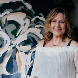 Artist Jen Shewring at Bluethumb, the Home of Australian Artists